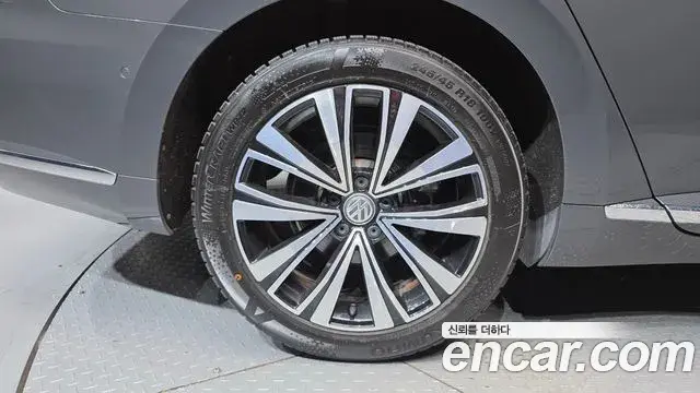 Volkswagen Arteon 2019 — Photo 12/20