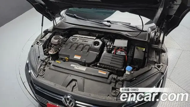 Volkswagen Arteon 2019 — Photo 9/20