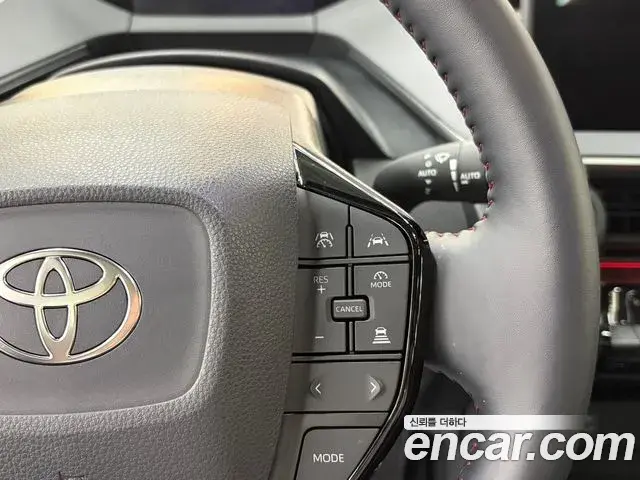 Toyota Prius 2026 — ფოტო 5/18