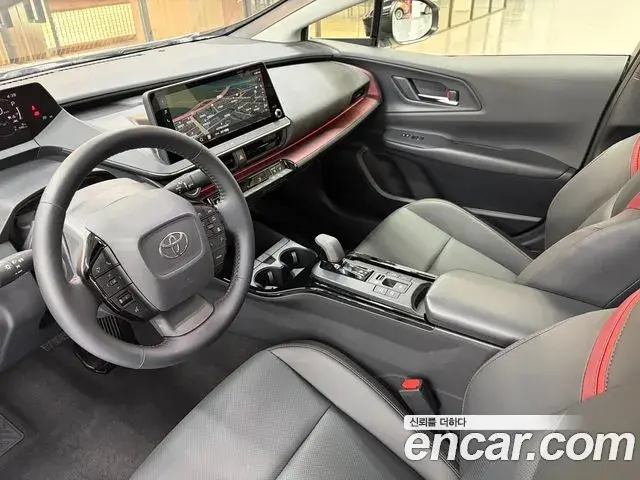 Toyota Prius 2026 — ფოტო 18/18