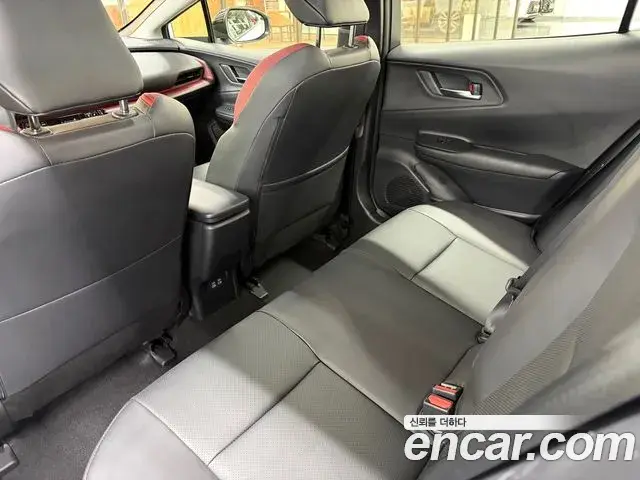 Toyota Prius 2026 — ფოტო 3/18