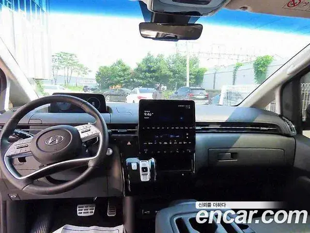 Hyundai Staria 2023 — Şəkil 19/20