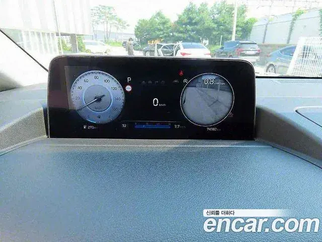 Hyundai Staria 2023 — Şəkil 12/20
