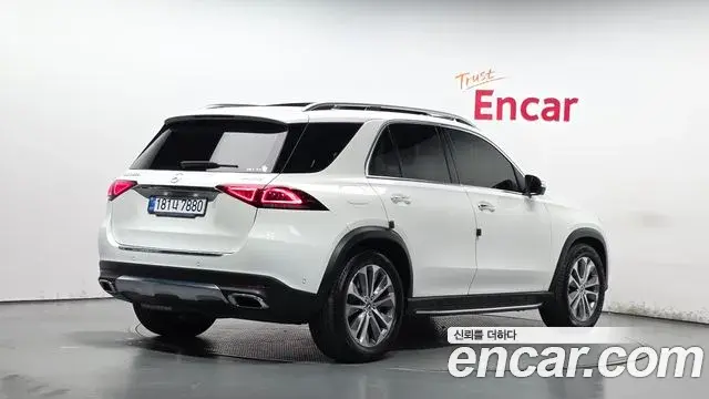 Mercedes-Benz GLE-Class 2022 — Şəkil 2/20