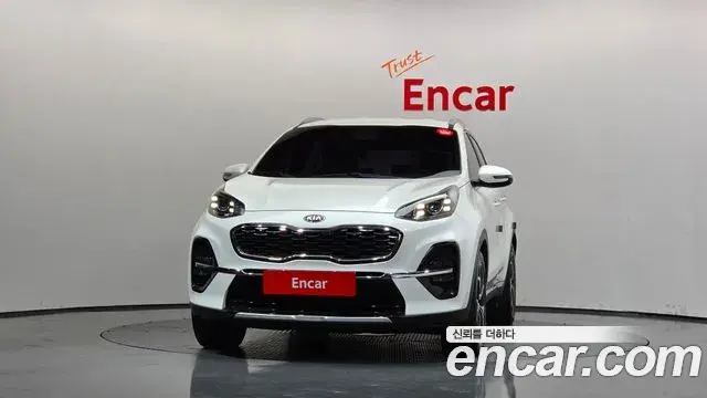 Kia Sportage The Bold 2021 — Фото 3/20