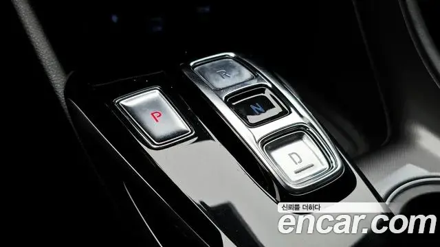 Hyundai Sonata 2022 — ფოტო 9/20