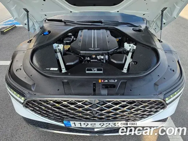Genesis G90 2023 — Photo 5/20