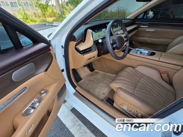 Genesis G90 2023 — Photo 9/20