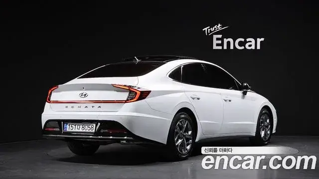 Hyundai Sonata 2022 — Фото 2/20