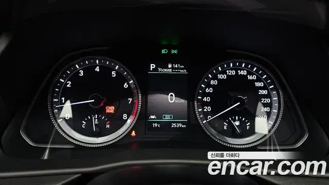 Hyundai Sonata 2022 — Фото 8/20