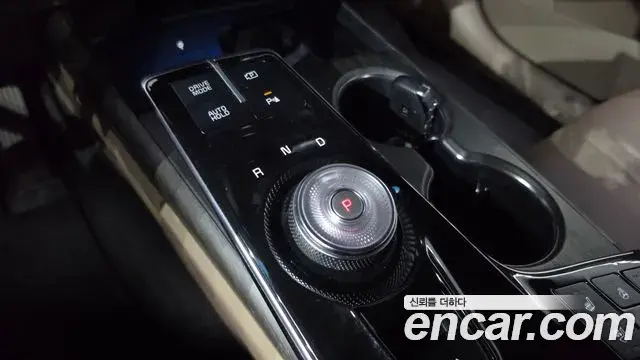 Kia K8 2021 — Photo 8/20