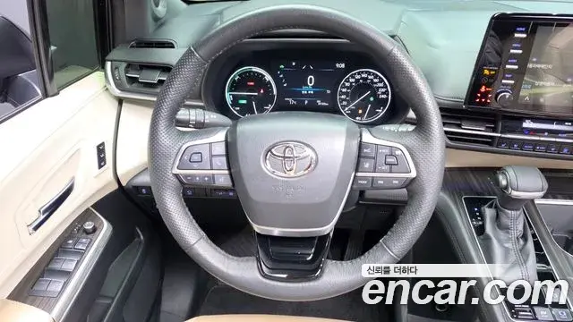 Toyota Sienna 2022 — Photo 12/20