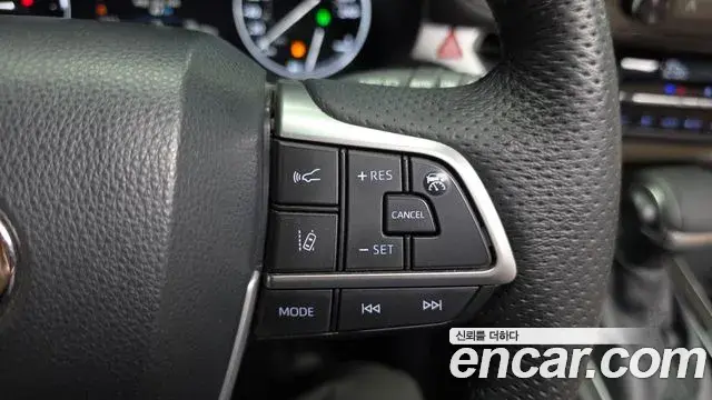 Toyota Sienna 2022 — Photo 16/20