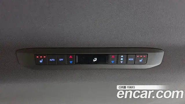 Toyota Sienna 2022 — Photo 18/20
