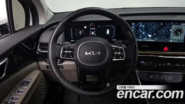 Kia Carnival 2024 — Фото 13/20