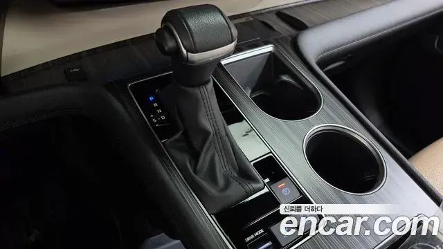 Toyota Sienna 2024 — Photo 9/20