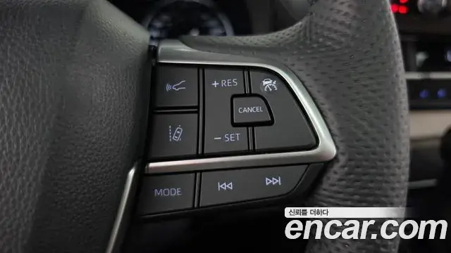 Toyota Sienna 2024 — Photo 16/20