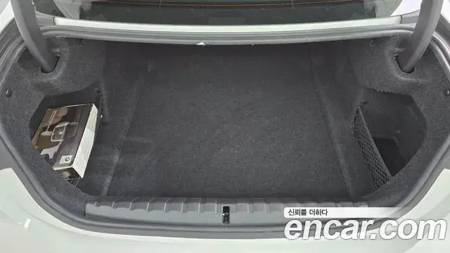 BMW 4 Series 2021 — Photo 17/20