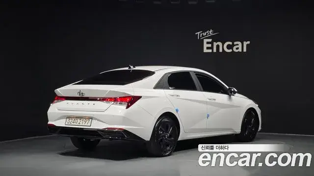 Hyundai Avante 2023 — Photo 2/20