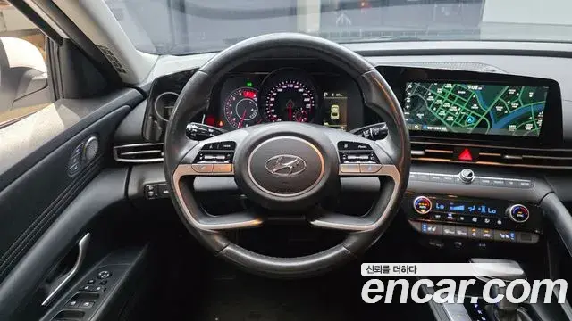 Hyundai Avante 2023 — Photo 13/20
