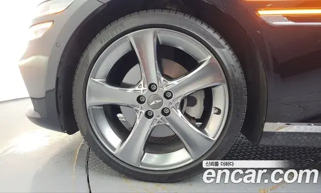 Genesis Electrified G80 2021 — Photo 5/20