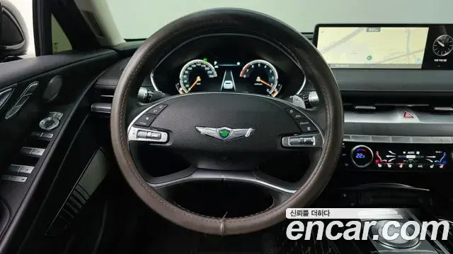 Genesis Electrified G80 2021 — Photo 15/20