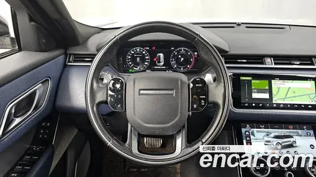 Land Rover Range Rover Velar 2018 — Photo 13/20