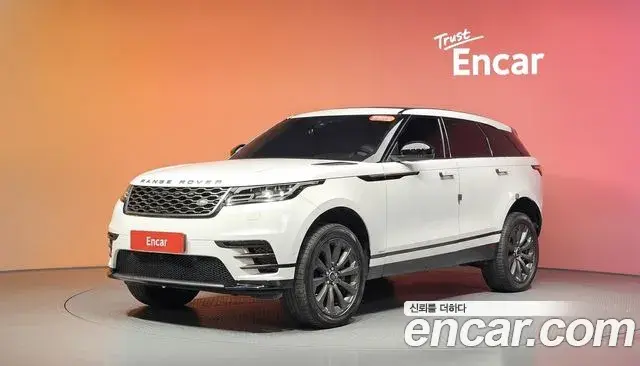 Land Rover Range Rover Velar 2018 — Photo 1/20