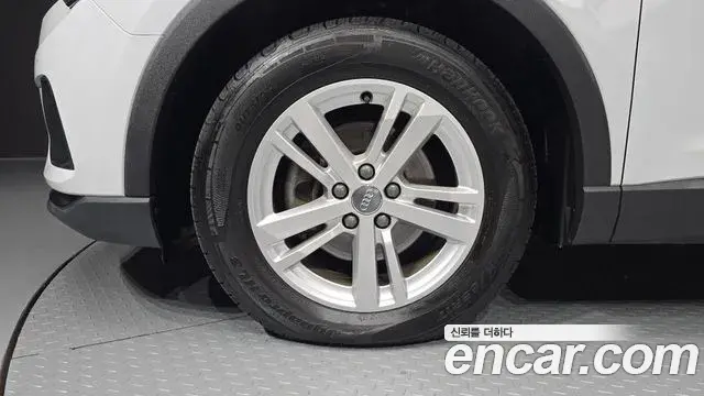 Audi Q3 2020 — Photo 5/20
