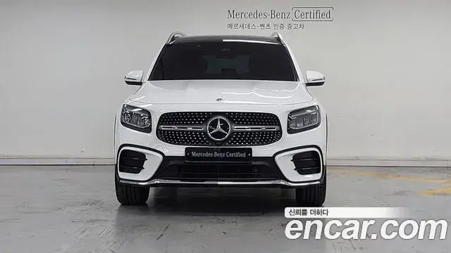 Mercedes-Benz GLB-Class 2025 — Photo 2/18