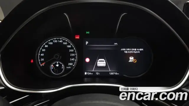 Genesis Electrified G80 2022 — Photo 8/20