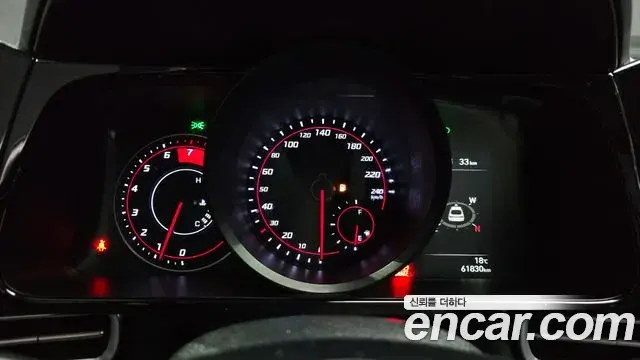 Hyundai Avante 2021 — Photo 8/20