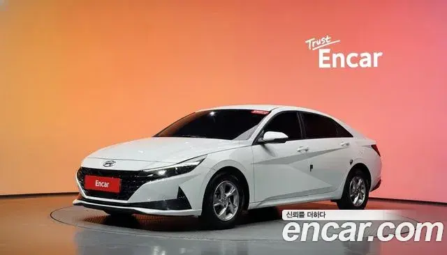 Hyundai Avante 2021 — Photo 1/20