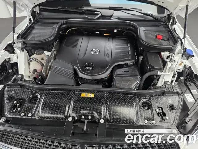Mercedes-Benz GLE-Class 2026 — Photo 5/16