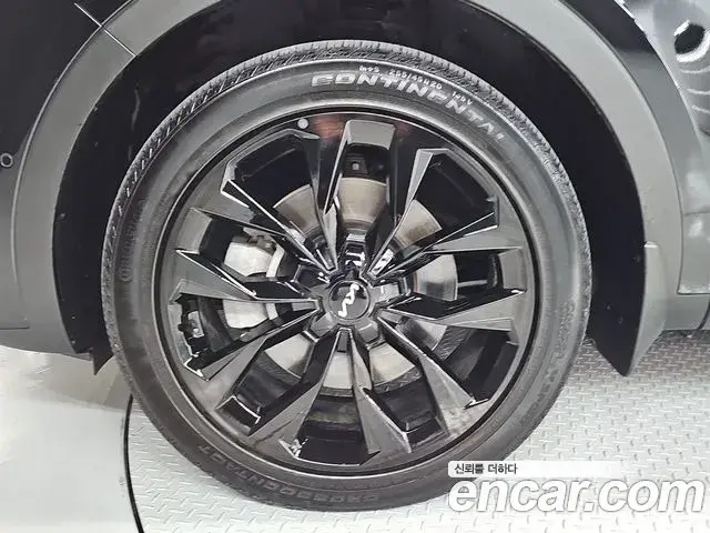 Kia Sorento 2023 — Photo 4/20
