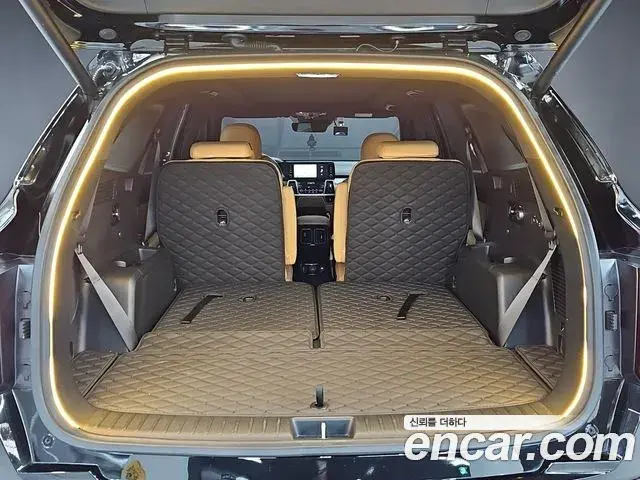 Kia Sorento 2023 — Photo 19/20