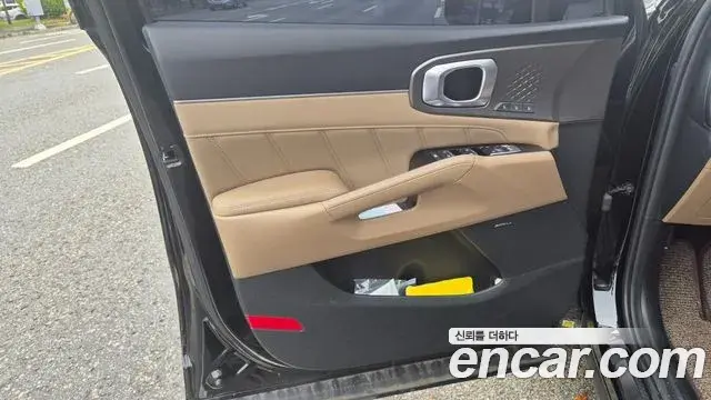 Kia Sorento 2025 — Photo 11/18