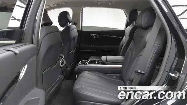 Genesis GV80 2024 — Photo 7/20
