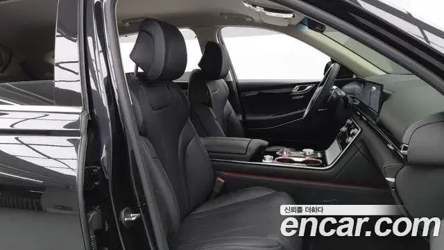 Genesis GV80 2024 — Photo 8/20