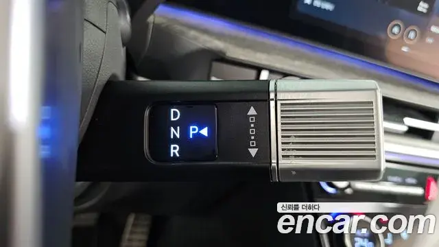 Hyundai Santa Fe 2024 — Photo 9/20