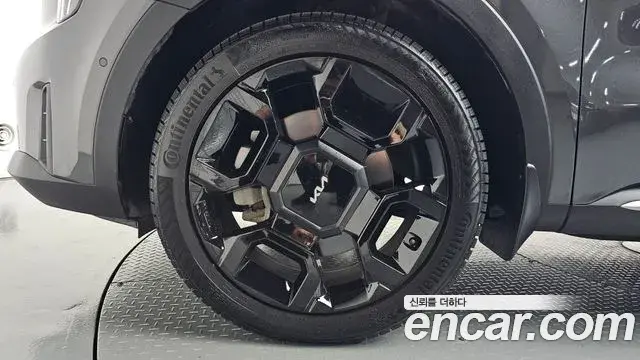 Kia Sorento 2024 — Photo 5/20