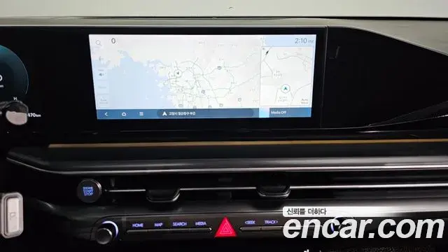 Hyundai Grandeur 2023 — Photo 14/20
