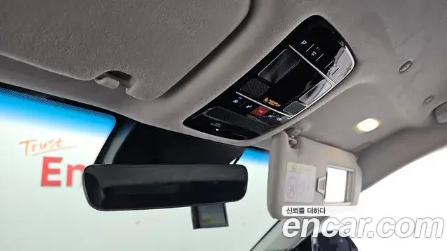 Hyundai Grandeur 2023 — Photo 19/20