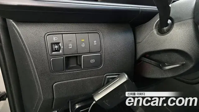 Hyundai Staria 2021 — Şəkil 18/20
