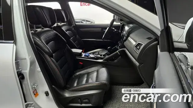 Renault Samsung QM6 2022 — ფოტო 10/20