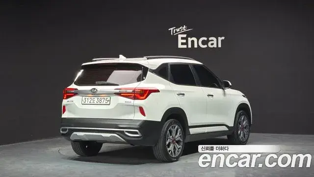 Kia Seltos 2020 — Şəkil 13/20