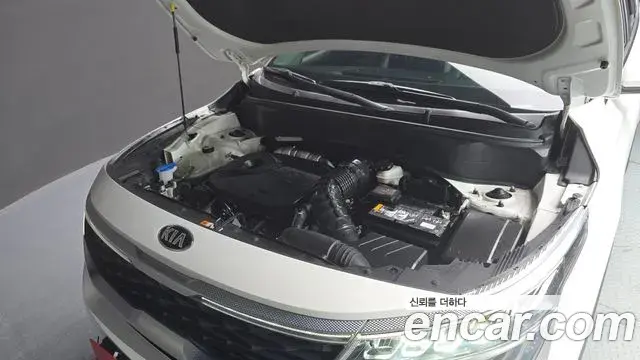 Kia Seltos 2020 — Şəkil 16/20