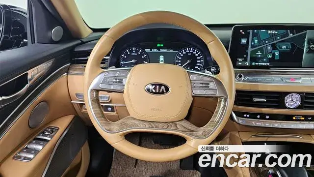 Kia The K9 2021 — Photo 20/20
