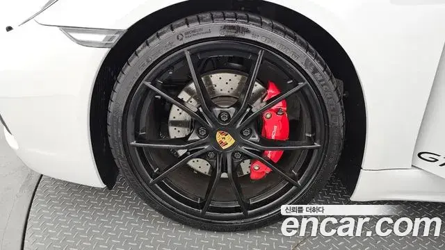 Porsche 718 Boxster 2023 — Photo 4/20