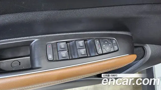 Renault Samsung QM6 2022 — ფოტო 11/20